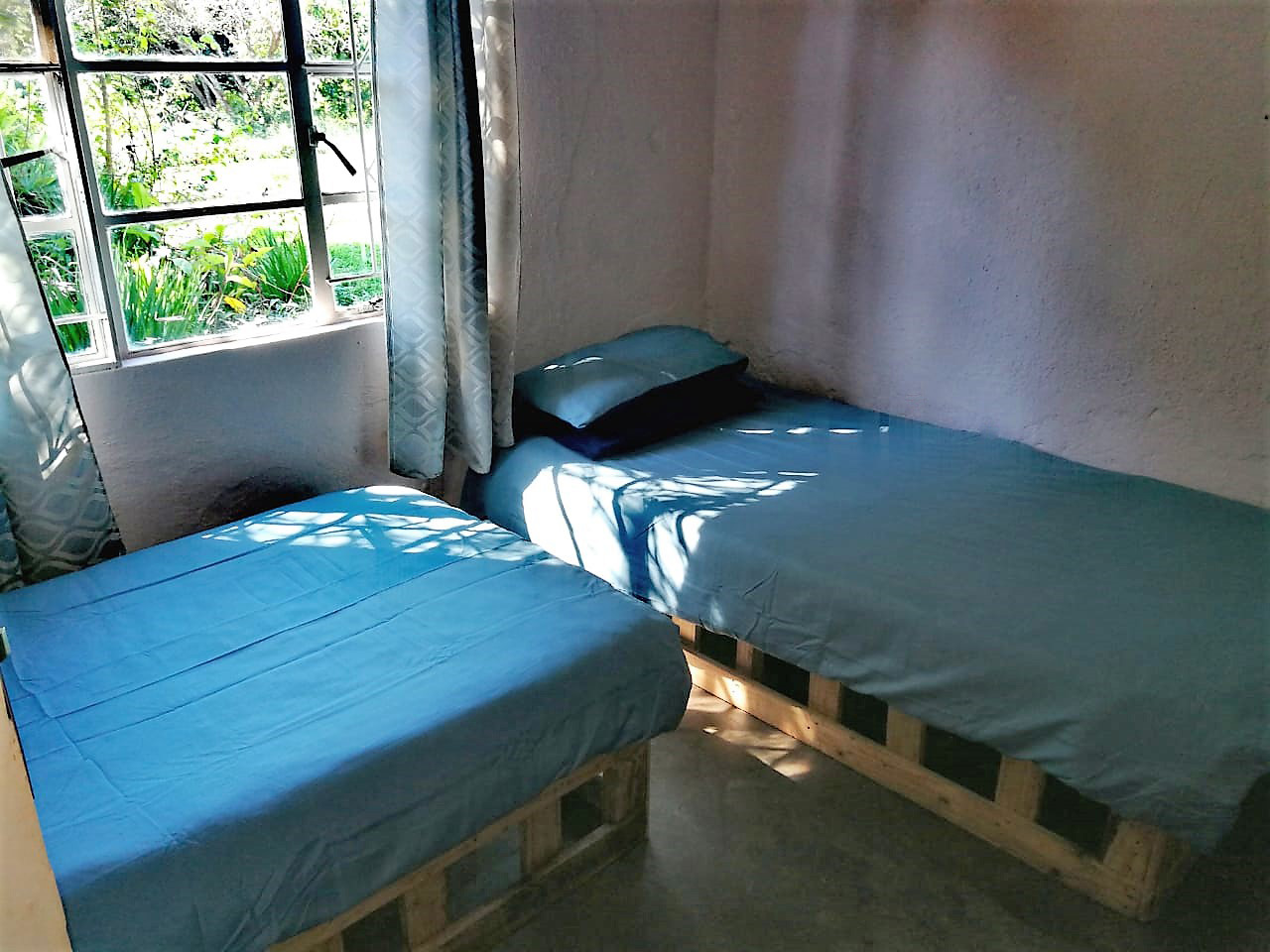 1st Room 9